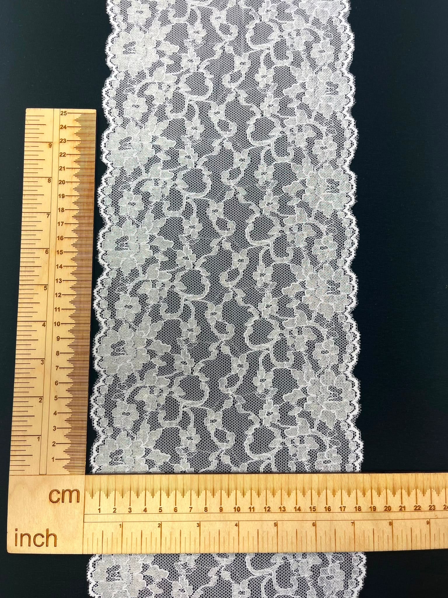 Image of flexible floral lace, 18 cm, white with silver – available online at Šarlotes audumi