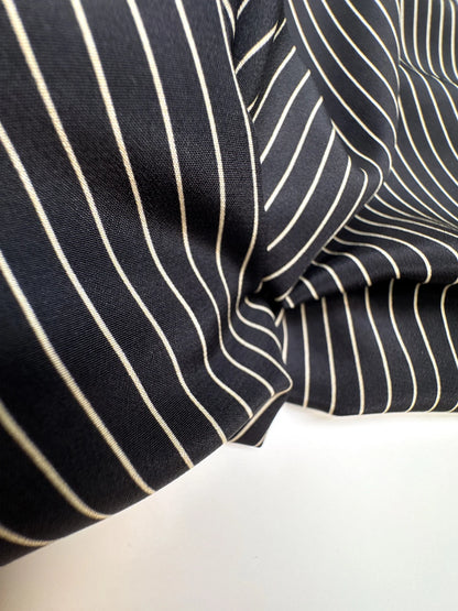 Italian 100% silk fabric with a fine black striped pattern – 80 g/m²