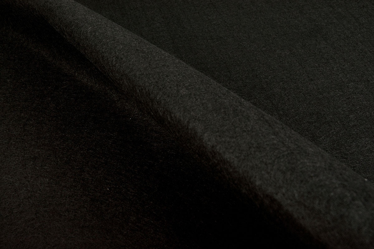 Tissu en feutre en rouleaux, 1 mm - noir 220 g/m²