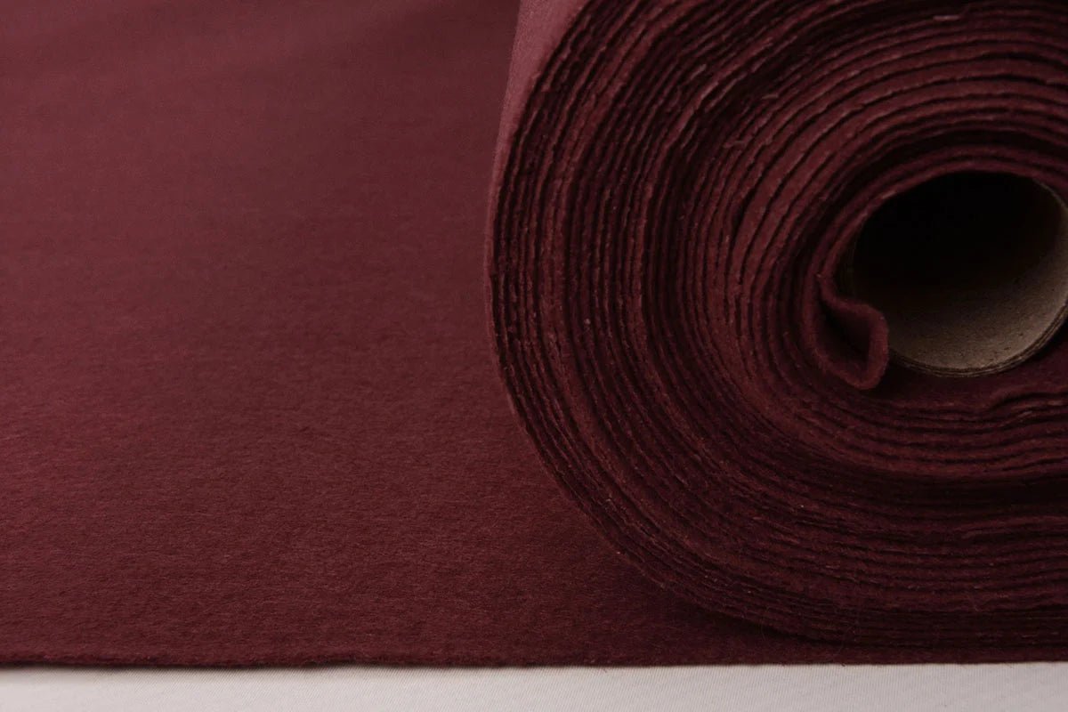 Feutre en rouleaux, doux, 1 mm - bordeaux 220 g/m²