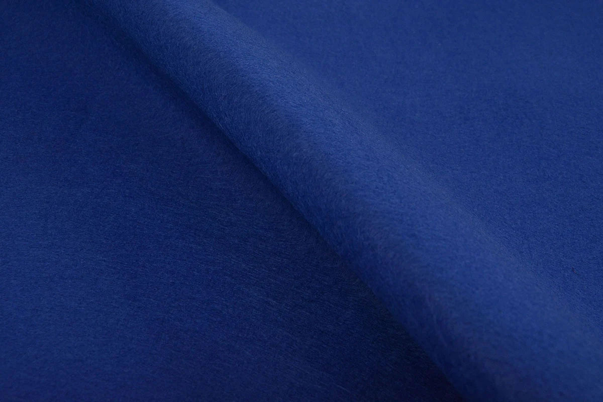 Tissu feutre en rouleaux, doux, 1 mm - bleu roi 220 g/m²