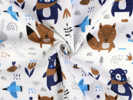 Image avec flanelle ours, lapin et renard – disponible en ligne chez Šarlotes audumi