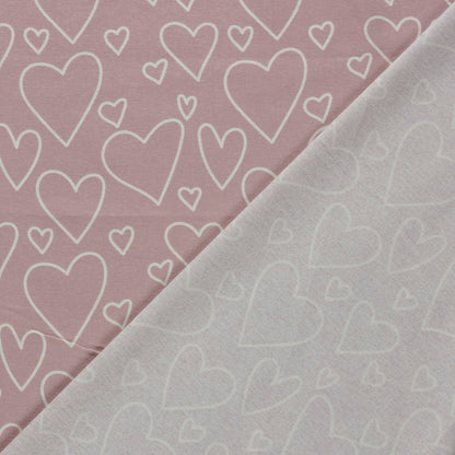 Image de flanelle à cœurs 165 g/m² – disponible chez Šarlotes audumi