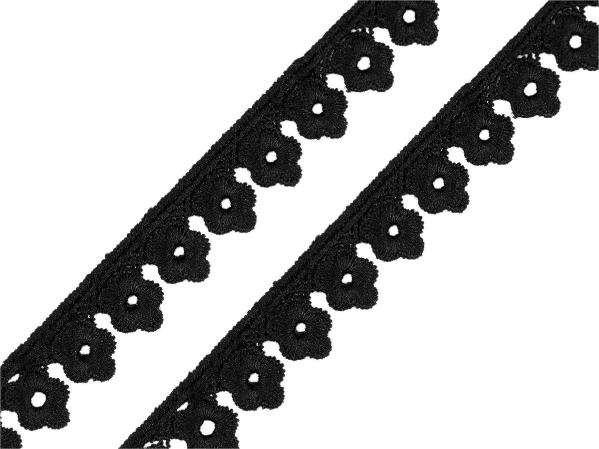 Image de dentelle guipure 17 mm – blanche et noire – disponible en ligne chez Šarlotes audumi