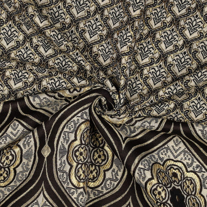 Image avec tapisserie - ornements 310 g/m² – disponible chez Šarlotes audumi