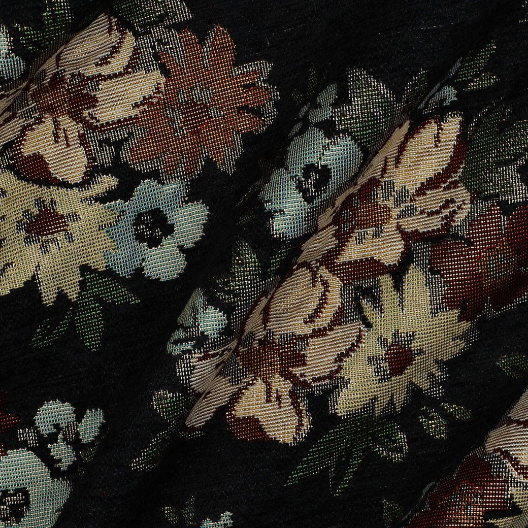 alt
Gobelins image - flowers with gold accents on black 420 g/m² – available at Šarlotes audumi