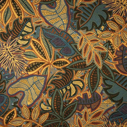 Image d’une tapisserie Tropiques dorés, disponible en ligne chez Charlotte Tissus