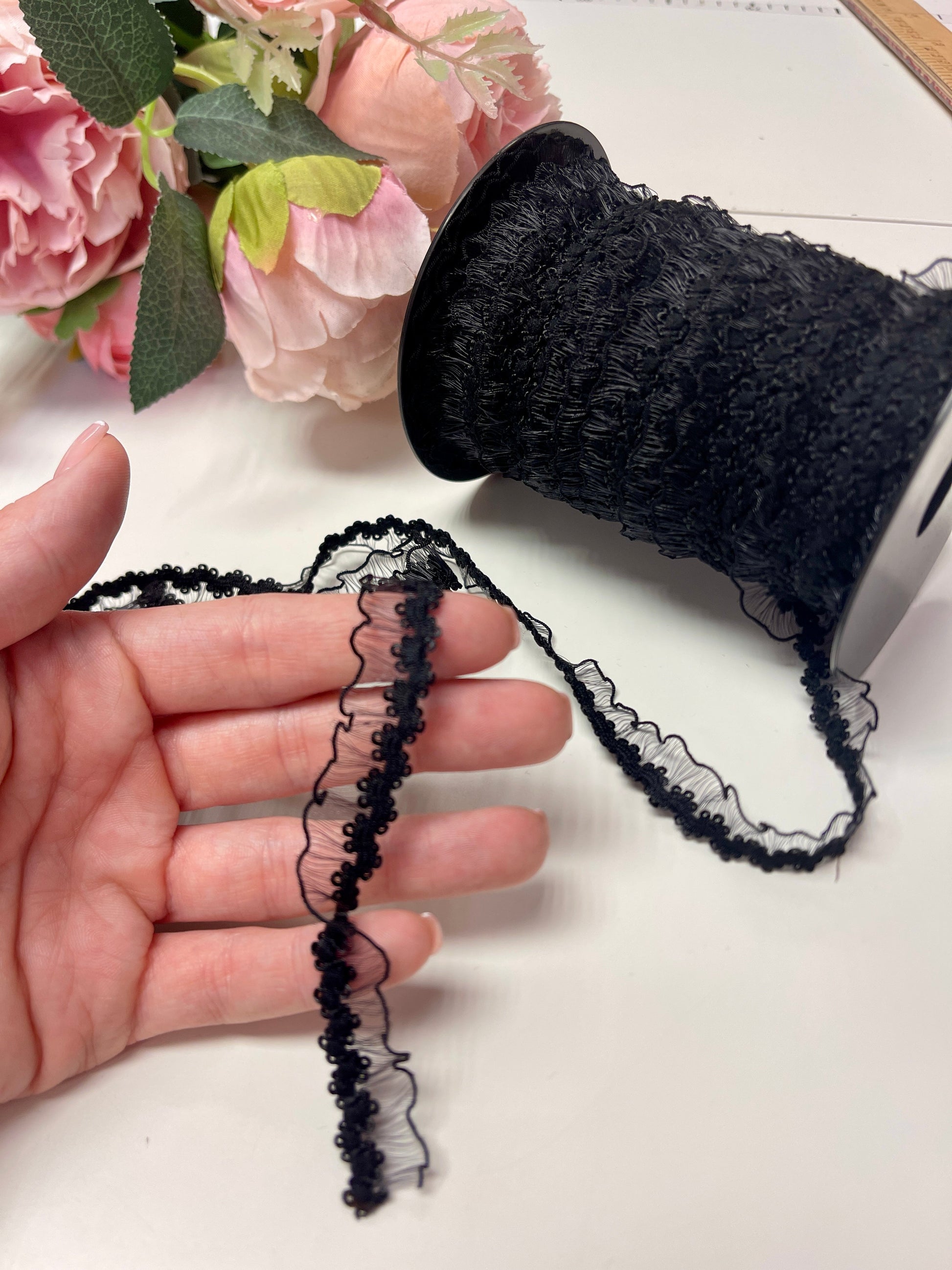 Élastique avec anneau - 1,6 cm noir