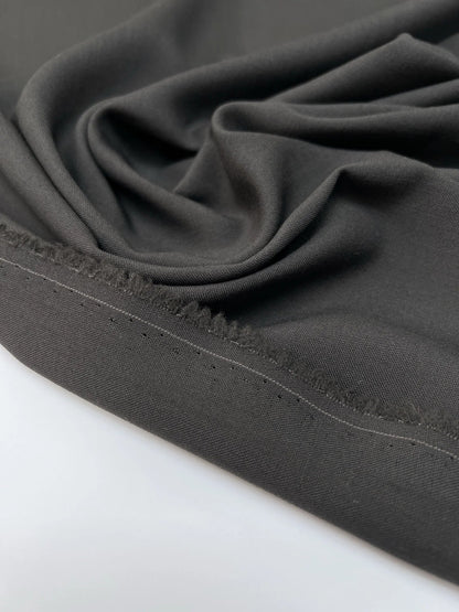 Attēls ar Itālijas 100% vilnas audums pelēks 150 g/m2 – pieejams Šarlotes audumi