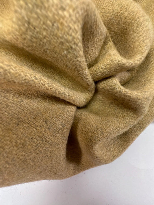 Itālian tweed suiting fabric | 44% polyester | 38% acrylic | 18% wool | 245 g/m² | 162 cm