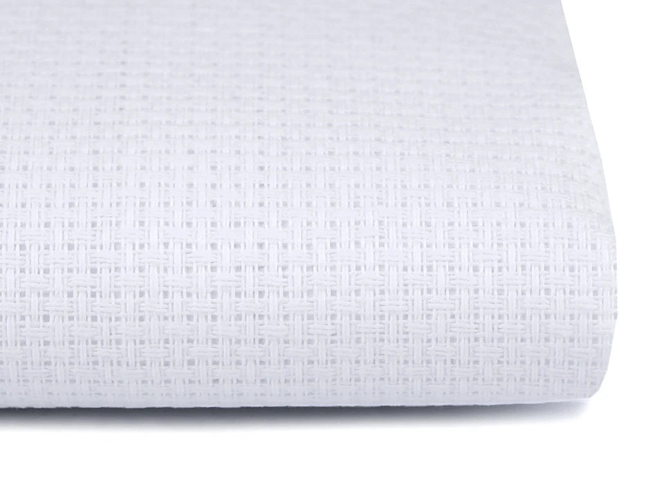 Tissu à broder - 46 cases/10 cm - blanc