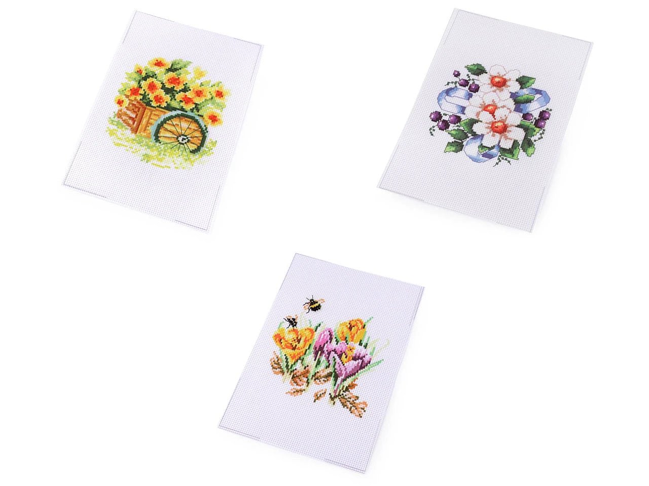 Image du kit de broderie au point de croix 14 × 20 cm – disponible chez Šarlotes audumi