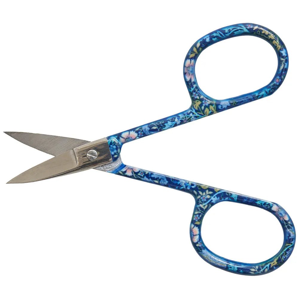 Image de ciseaux de broderie à motif floral, bleus Hobby Gift – disponibles chez Šarlotes audumi