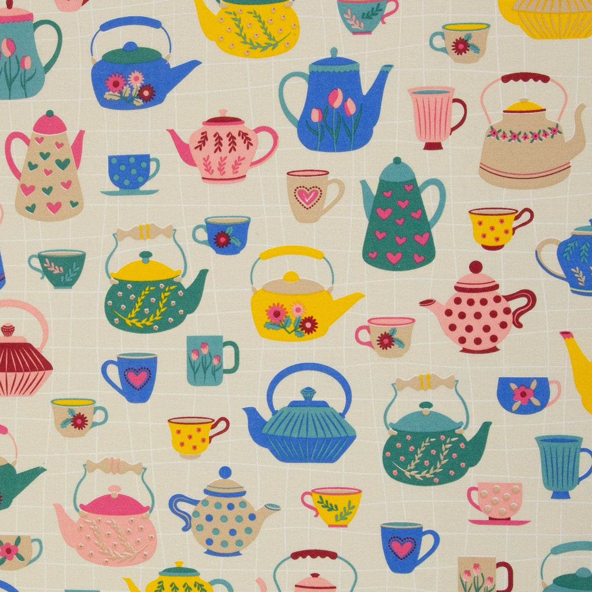 Image de tissu en toile avec des théières et des tasses colorées – disponible en ligne chez Šarlotes audumi
