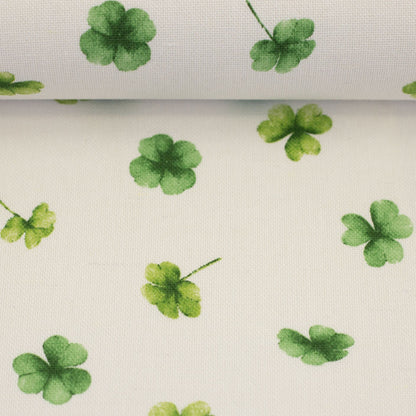 Image avec tissu en toile lapins-choux – disponible en ligne chez Šarlotes audumi