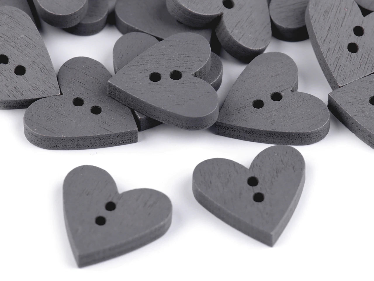 Image of wooden buttons 18 x 19 mm - heart | assorted shades – available at Šarlotes audumi