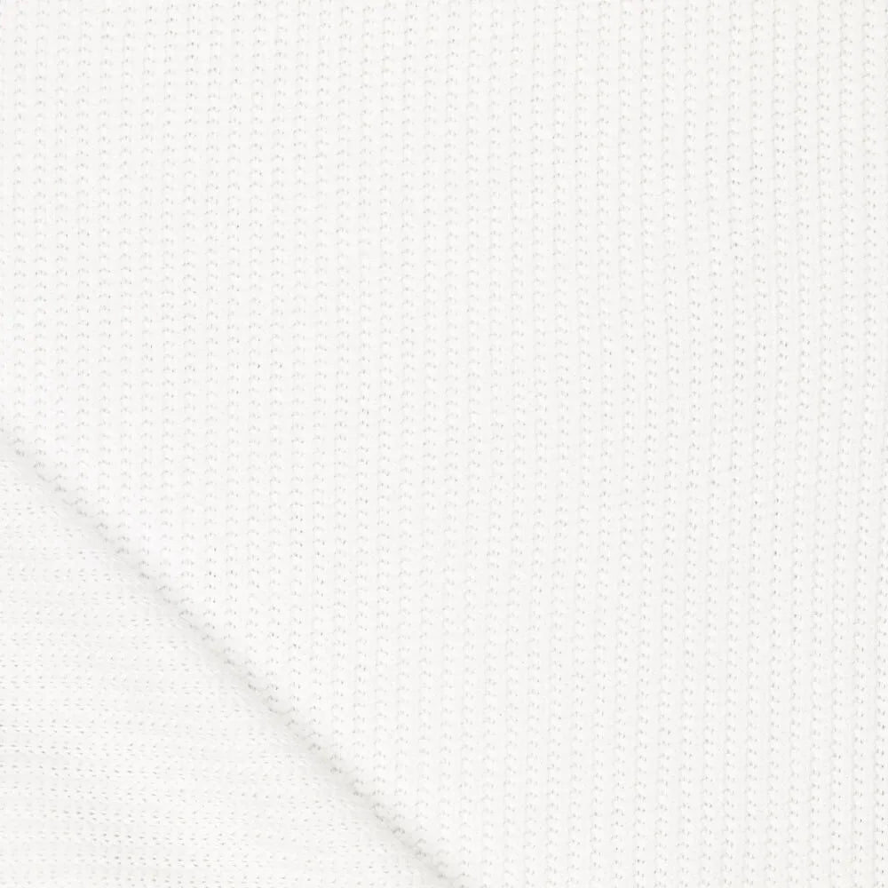 Image de maille en coton blanche 500 g/m² – disponible chez Šarlotes audumi