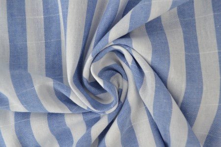 Tissu en coton à rayures bleu clair 150 g/m²