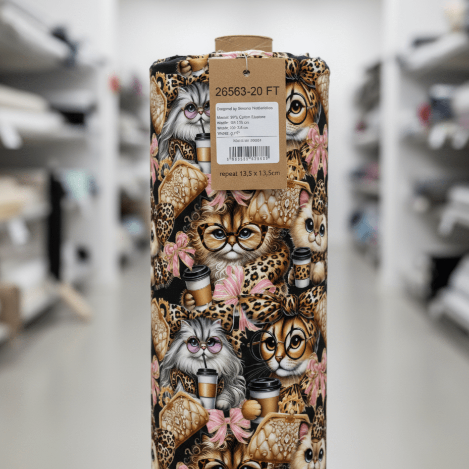 Image en tricot à boucles en coton avec isolation - chats mode 250 g/m² – disponible chez les tissus de Charlotte