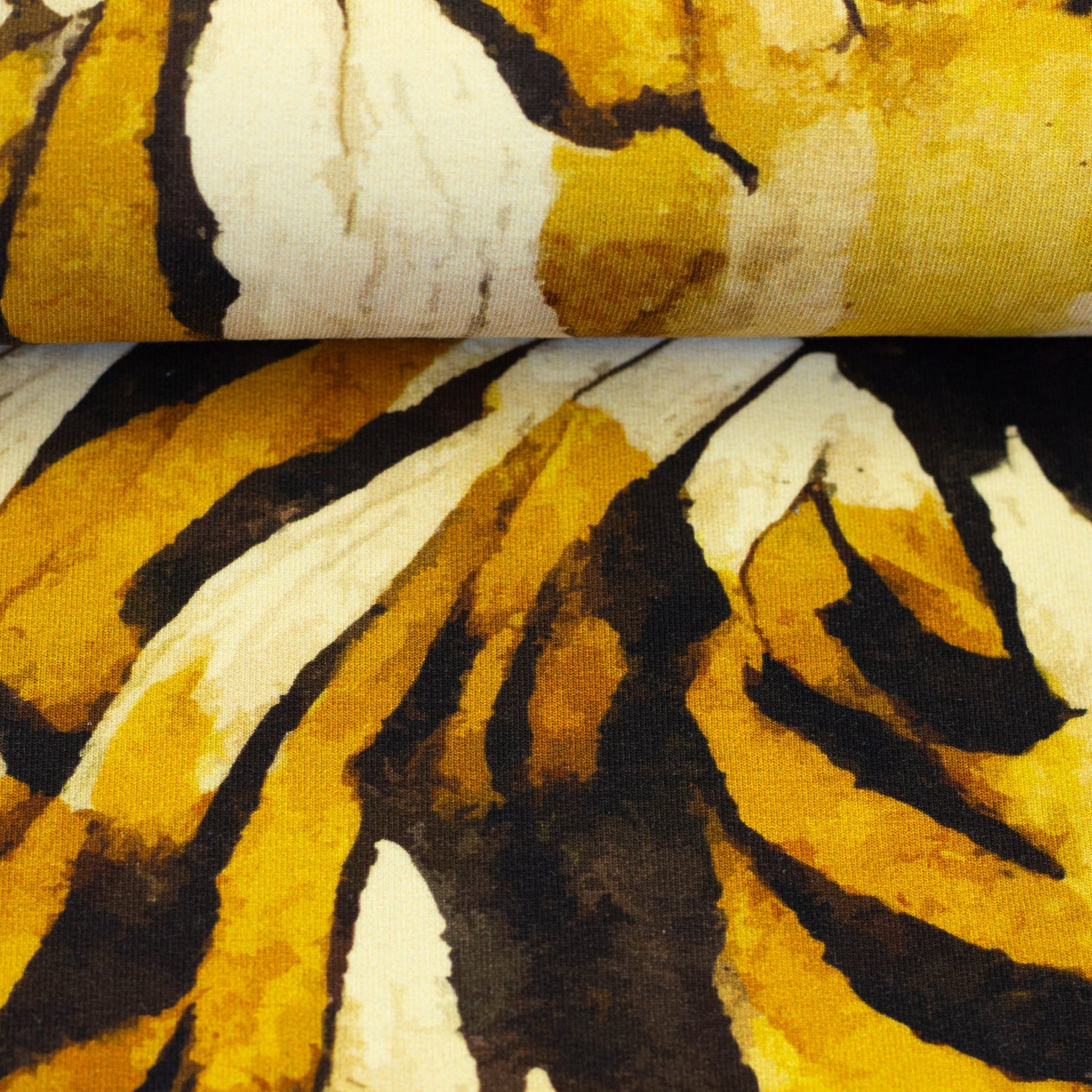 Image avec tissu en maille bouclette de coton - motif abstrait jaune miel 260 g/m² – disponible chez Šarlotes audumi