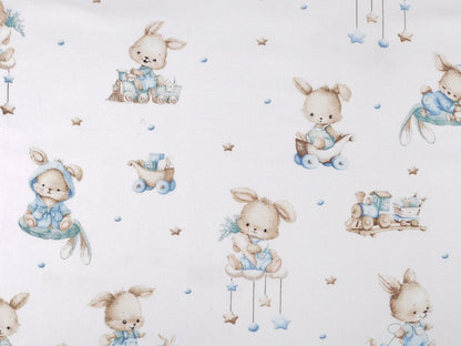 Image de flanelle de coton avec des lapins aux accents bleus – disponible en ligne chez Šarlotes audumi