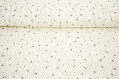 Image de mousseline de coton avec de petites fleurs et des pois – disponible en ligne chez Charlotte Fabrics