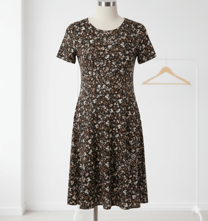 Image of cotton knit fabric - delicate little flowers on dark brown 200 g/m² – available at Šarlotes audumi
