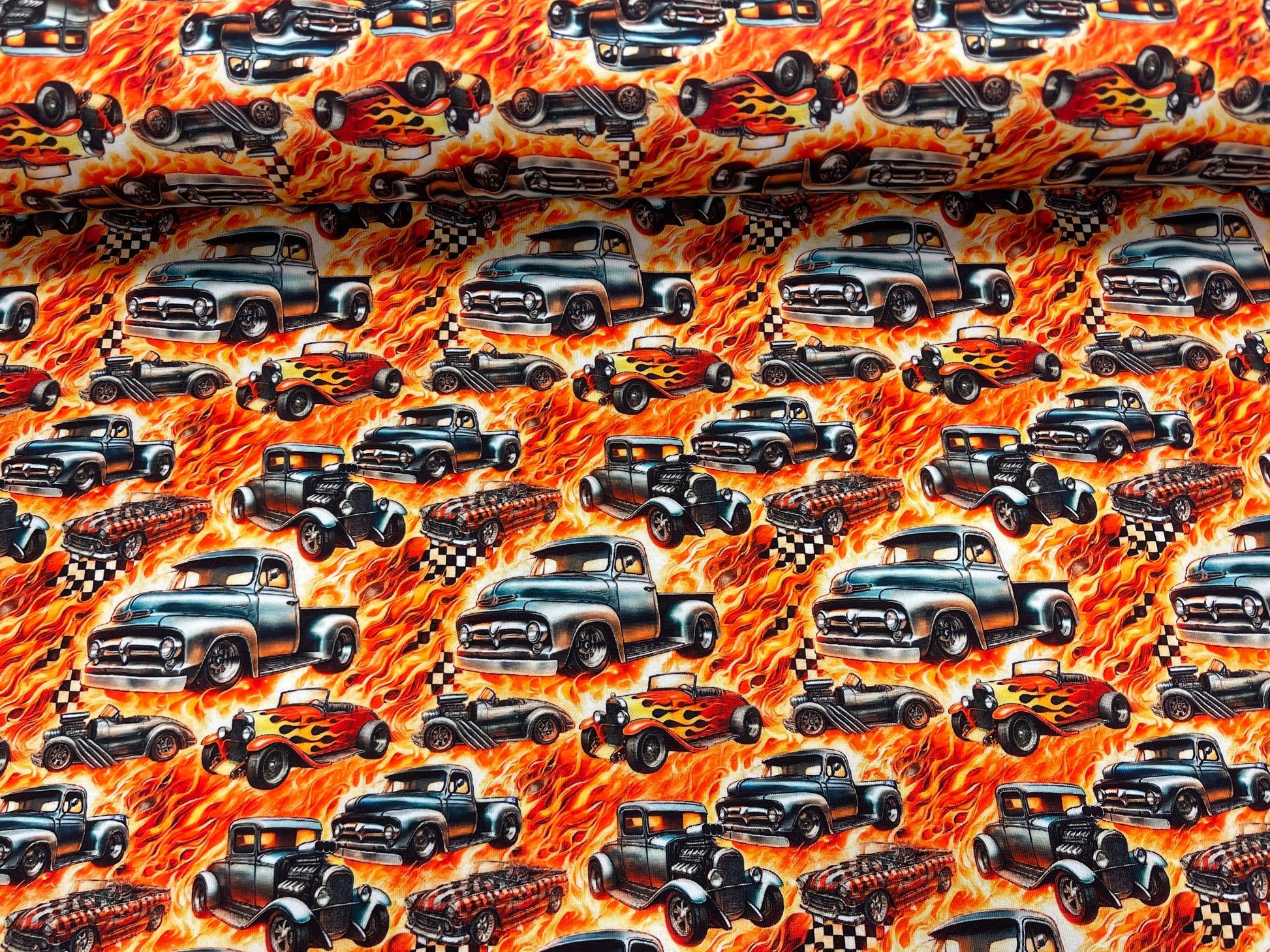 Tricot de coton - voitures de feu 200 g/m²