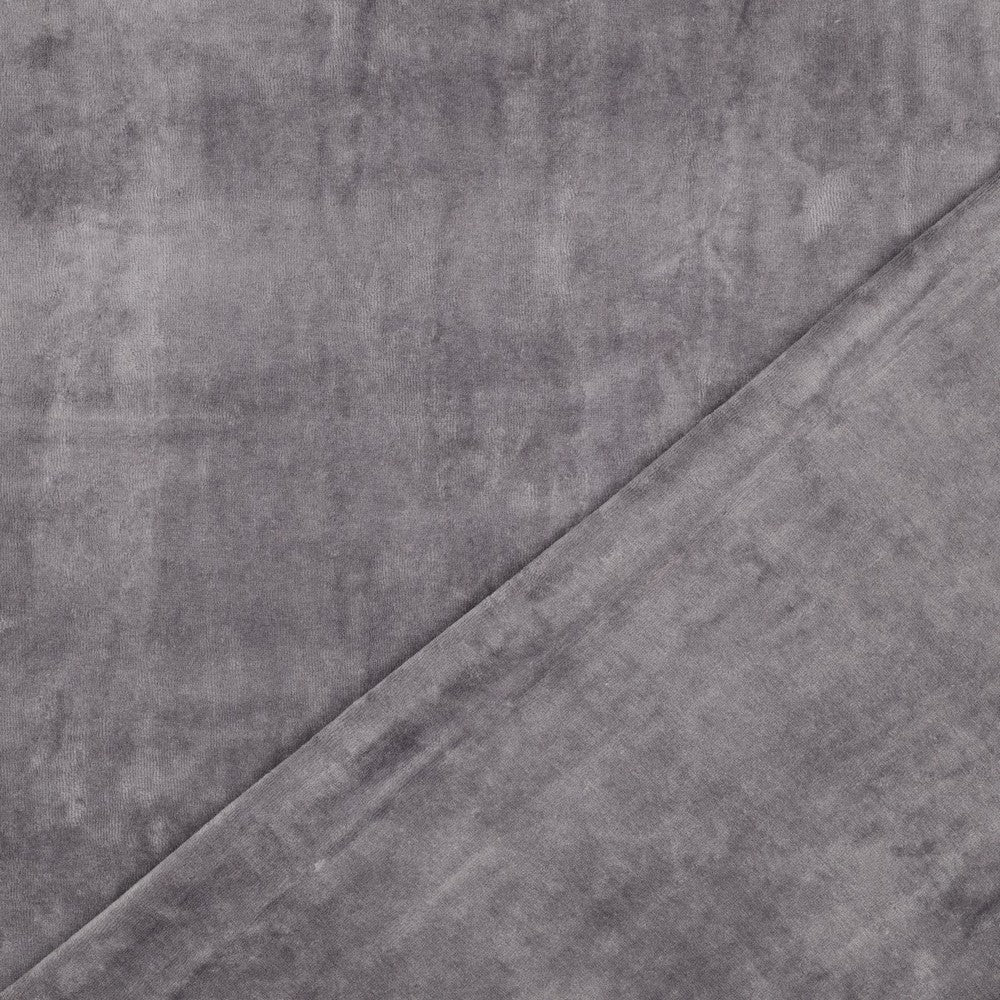 Image de velours de coton gris foncé 250 g/m², disponible chez Šarlotes audumi