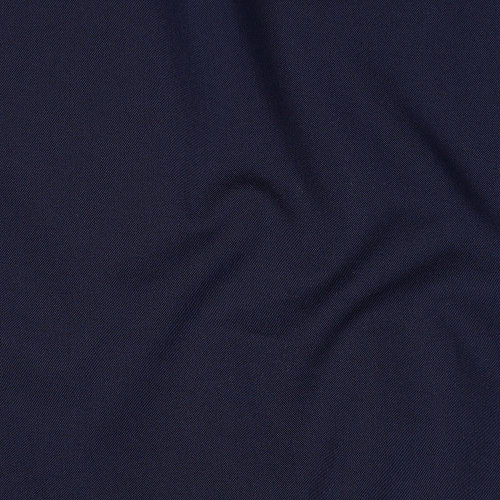 Image du tissu de costume avec élasthanne - bleu foncé 200 g/m² – disponible chez Šarlotes audumi