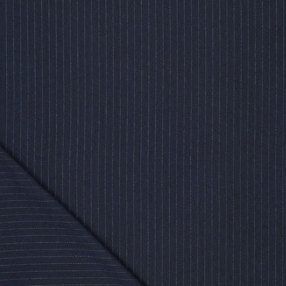 Attēls avec tissu de costume à fine rayure lurex - bleu foncé | 195 g/m² | 145 cm – disponible chez Šarlotes audumi
