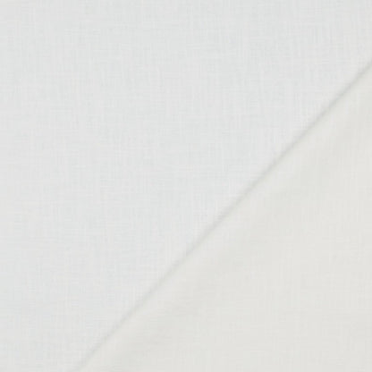 Image de tissu en lin blanc 230 g/m² – disponible chez Šarlotes audumi