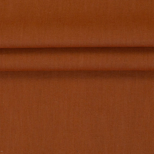 Image de tissu en lin – terre cuite 235 g/m² – disponible chez Šarlotes audumi