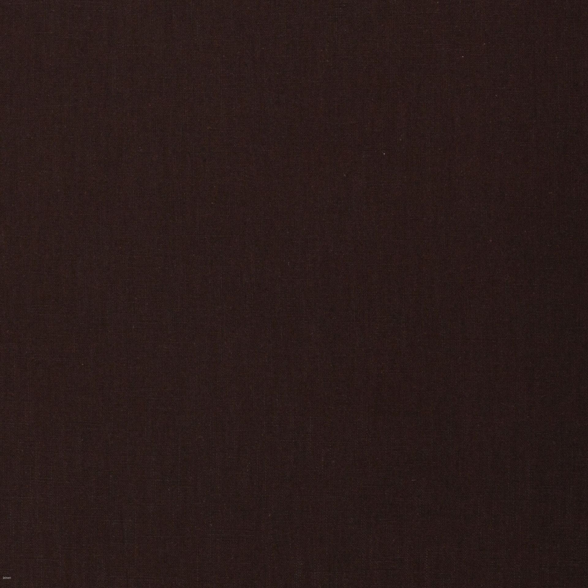Image du tissu en lin–chocolat noir 235 g/m² – disponible chez Šarlotes audumi