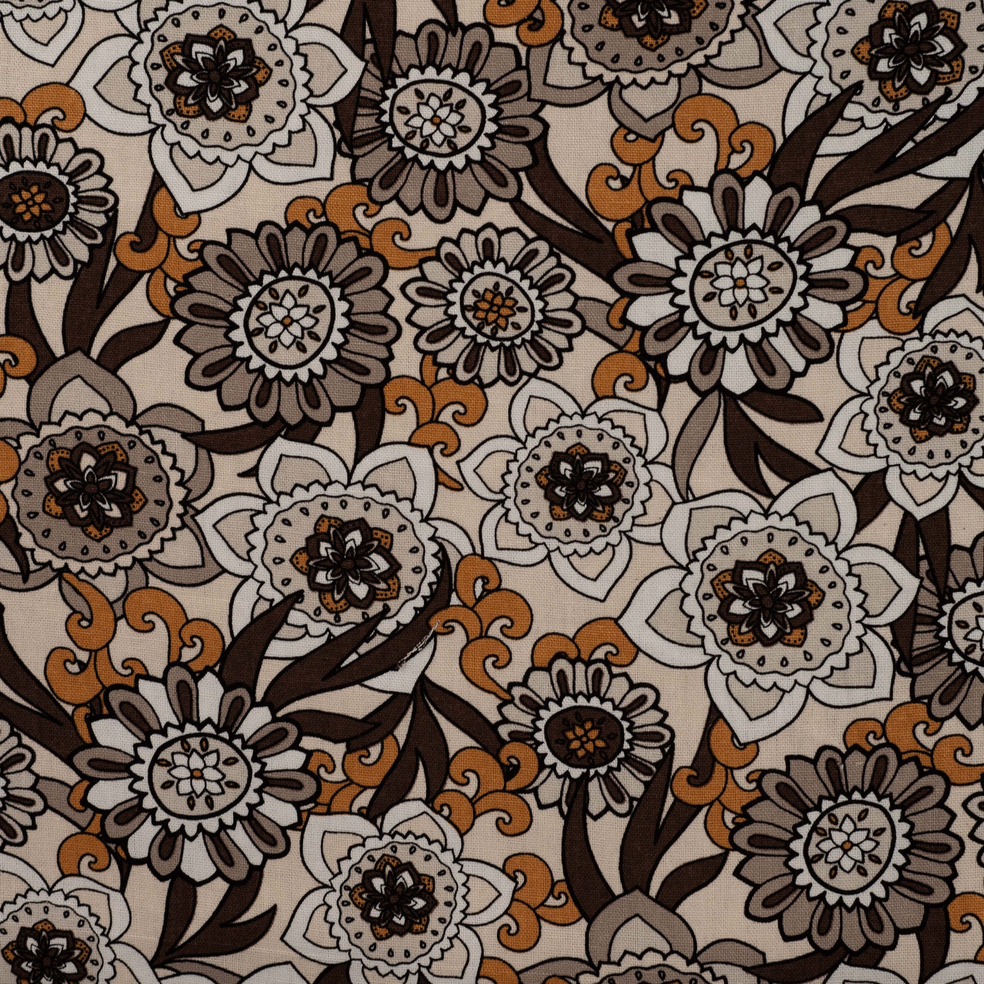 Linen-viscose fabric with vintage floral pattern – available online at Šarlotes audumi