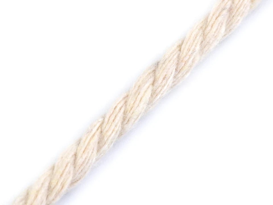 Image with Macramé cotton cord Ø5 15 m|various shades – available at Šarlotes audumi