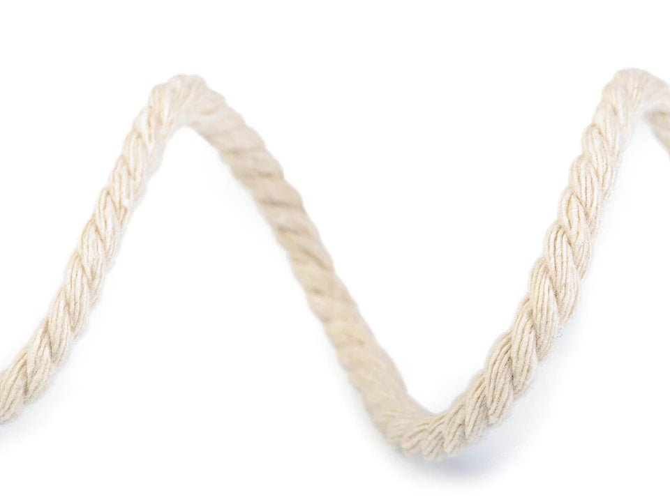 Image of Macrame cotton cord Ø5 15 m|various shades – available at Šarlotes audumi