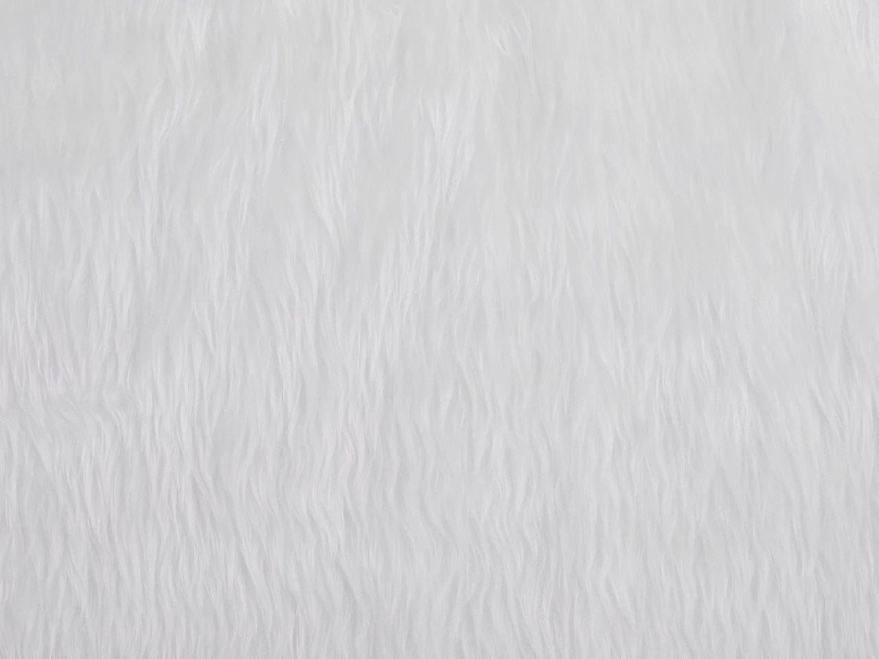 Image of long-pile faux fur – white – available online at Šarlotes audumi