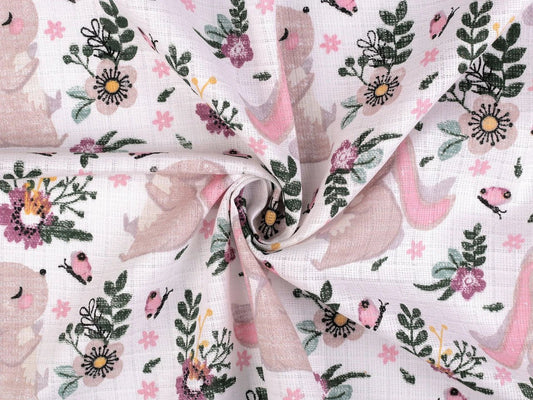 Image de tissu en gaze avec lapins – disponible en ligne chez Šarlotes audumi