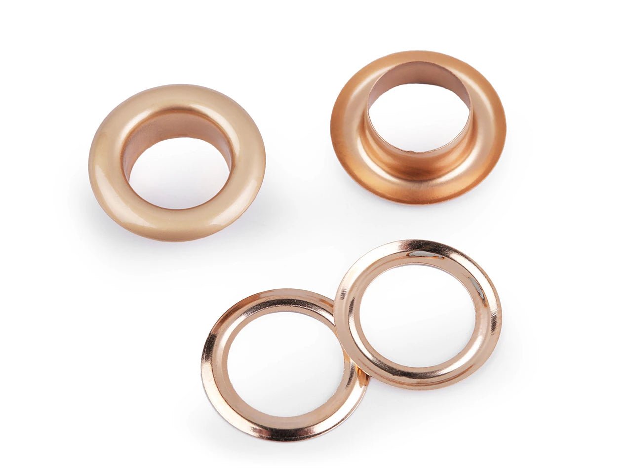Image avec anneaux métalliques Luversi, Ø intérieur 10 mm / Ø extérieur 17 mm | 10 pcs | tons assortis – disponible chez Šarlotes audumi