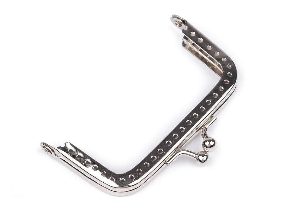 Cadre métallique à coudre pour porte-monnaie 7.5 × 8 cm – disponible chez Šarlotes audumi