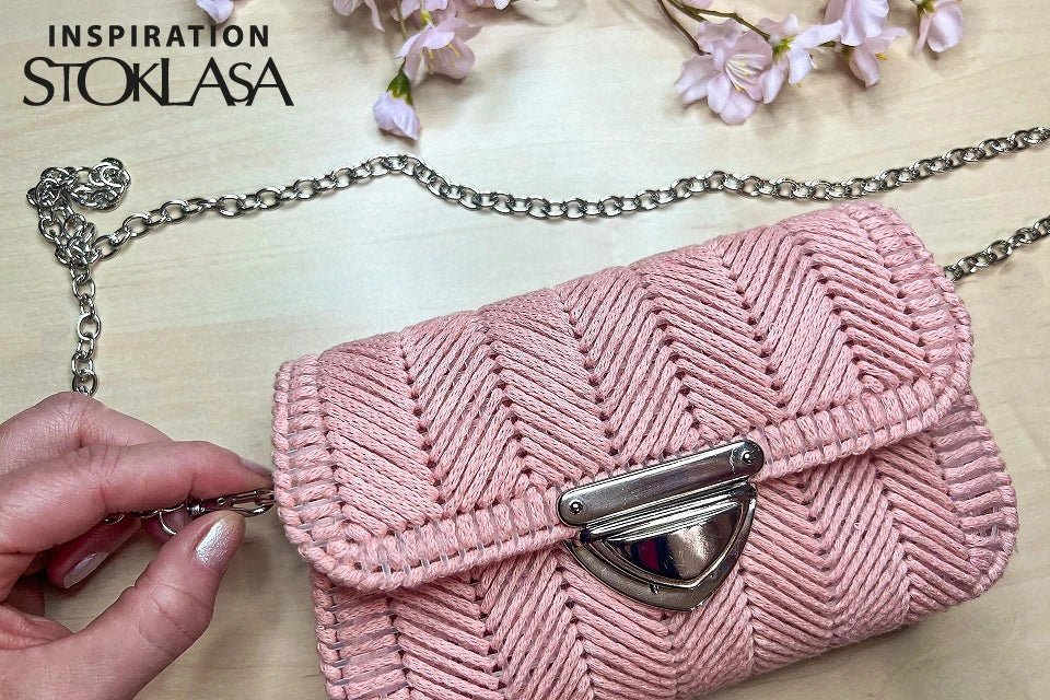 Attache de sac en métal / fermoir 50 × 25 mm – couleur or rose – disponible en ligne chez Šarlotes audumi