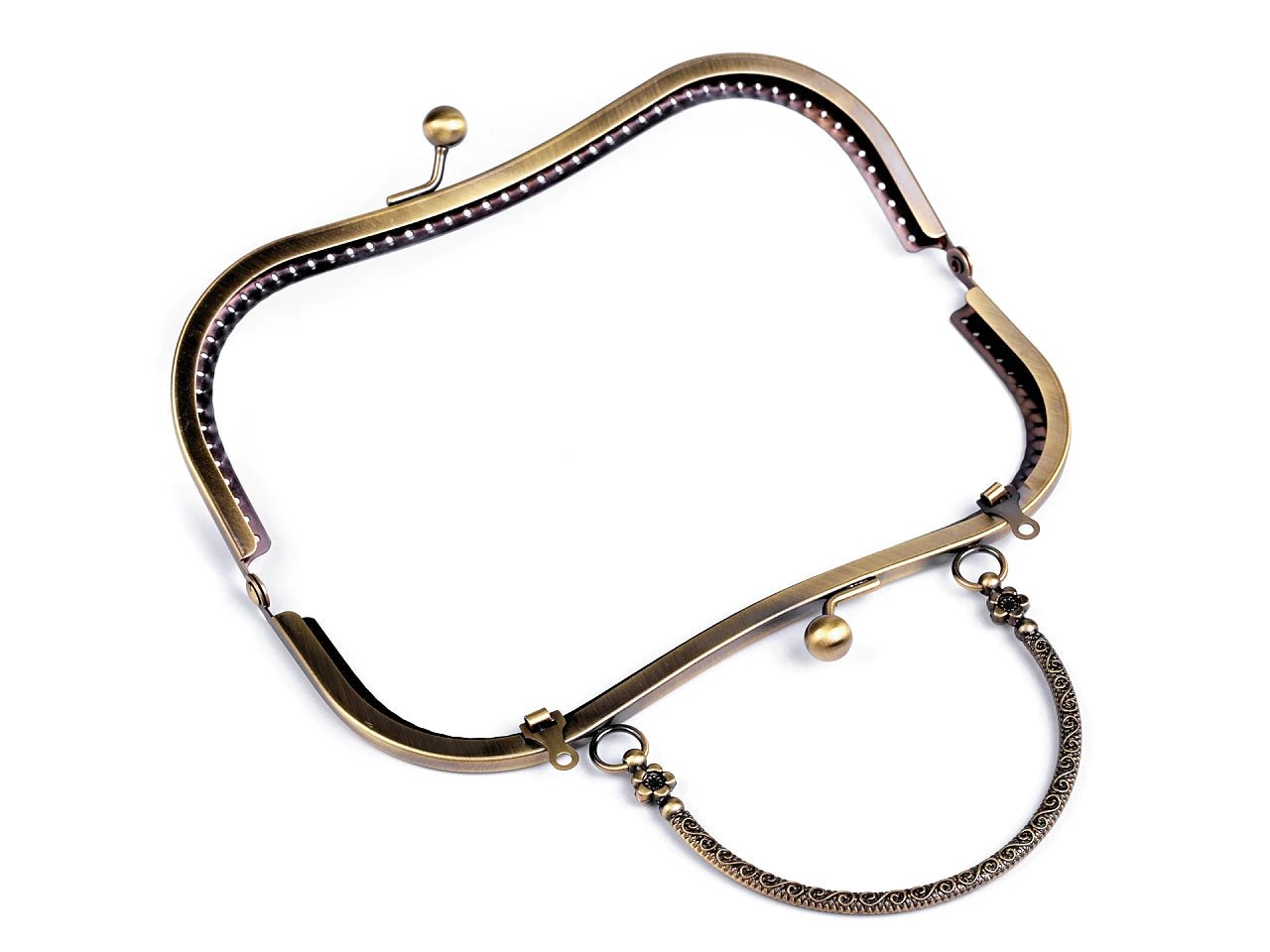 alt
Image of a metal purse frame for sewing with handle 5 × 8 cm | assorted shades – available at Šarlotes audumi