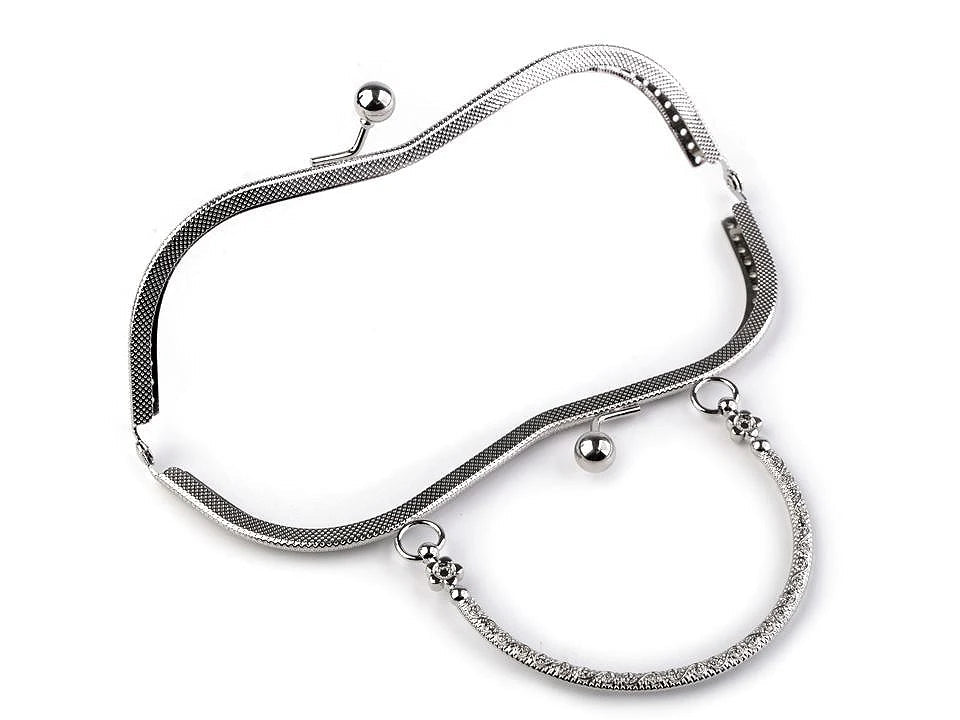 Image with metal purse frame for sewing with handle 5 × 8 cm| assorted shades – available at Šarlotes audumi
