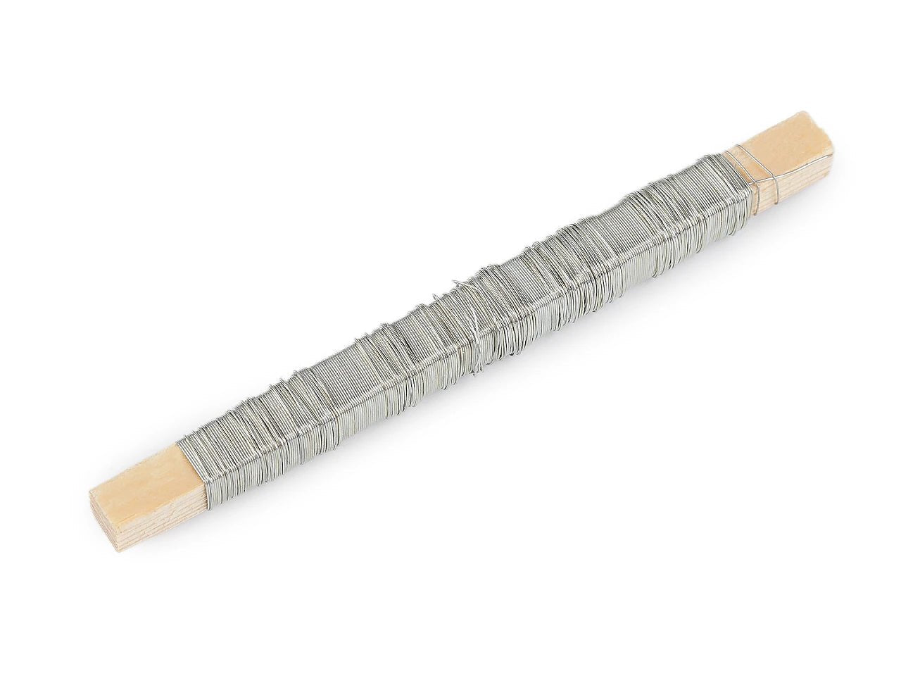 Image de fil métallique Ø0,4 mm – 30 g – disponible chez Šarlotes audumi