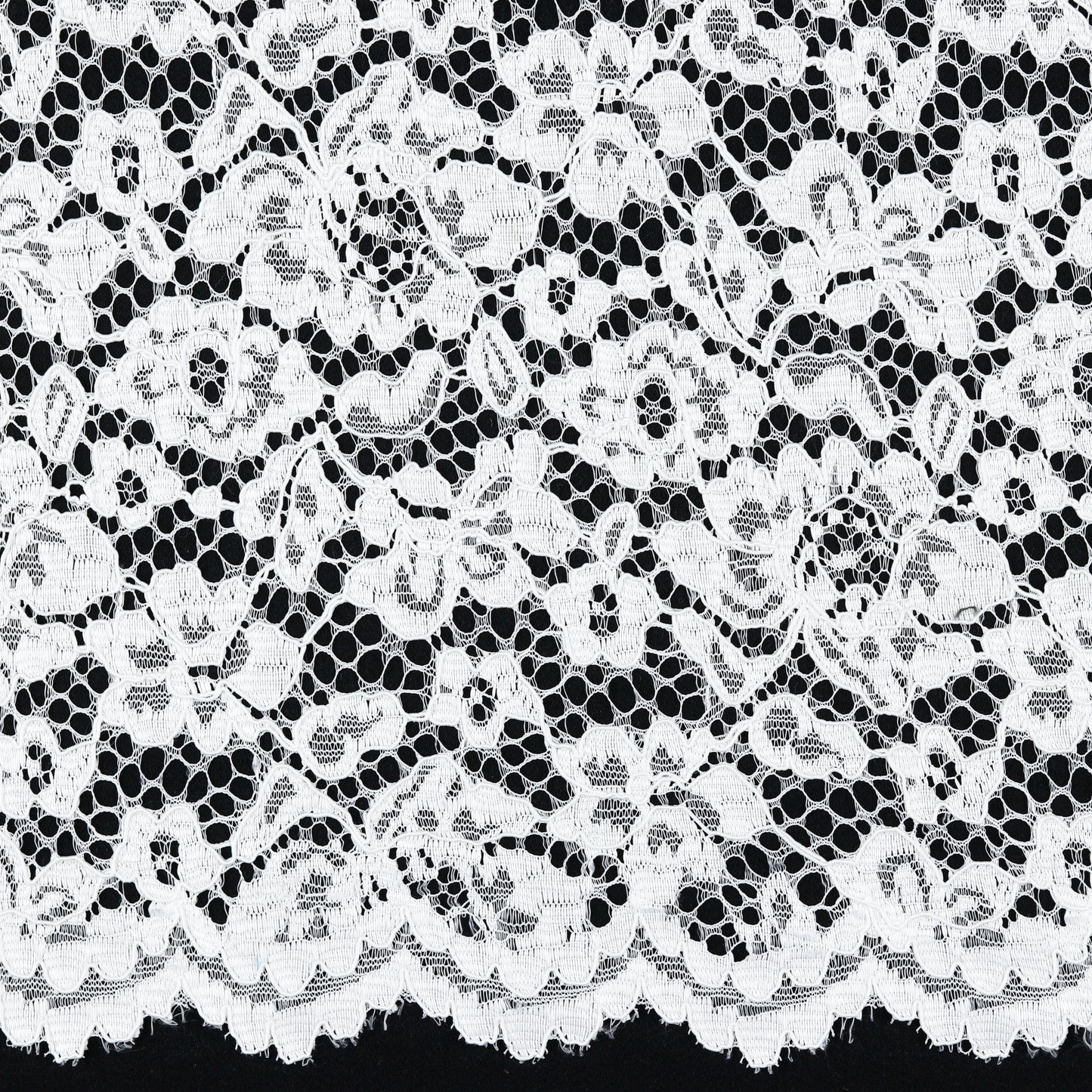 Lace fabric - white 130 g/m²