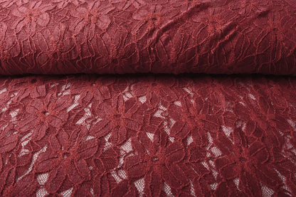 Attēls ar Mežģīņu audums - bordo 120 g/m² – pieejams Šarlotes audumi