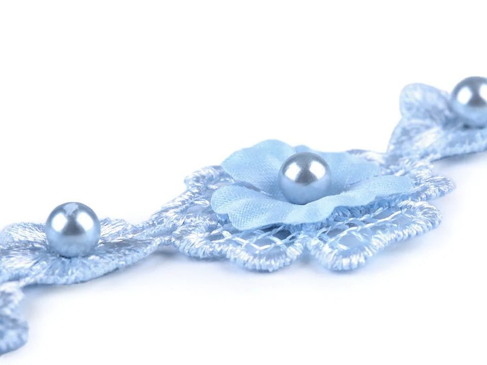 Ruban en dentelle avec fleurs 3D et perle 30 mm - rose – disponible chez Šarlotes audumi