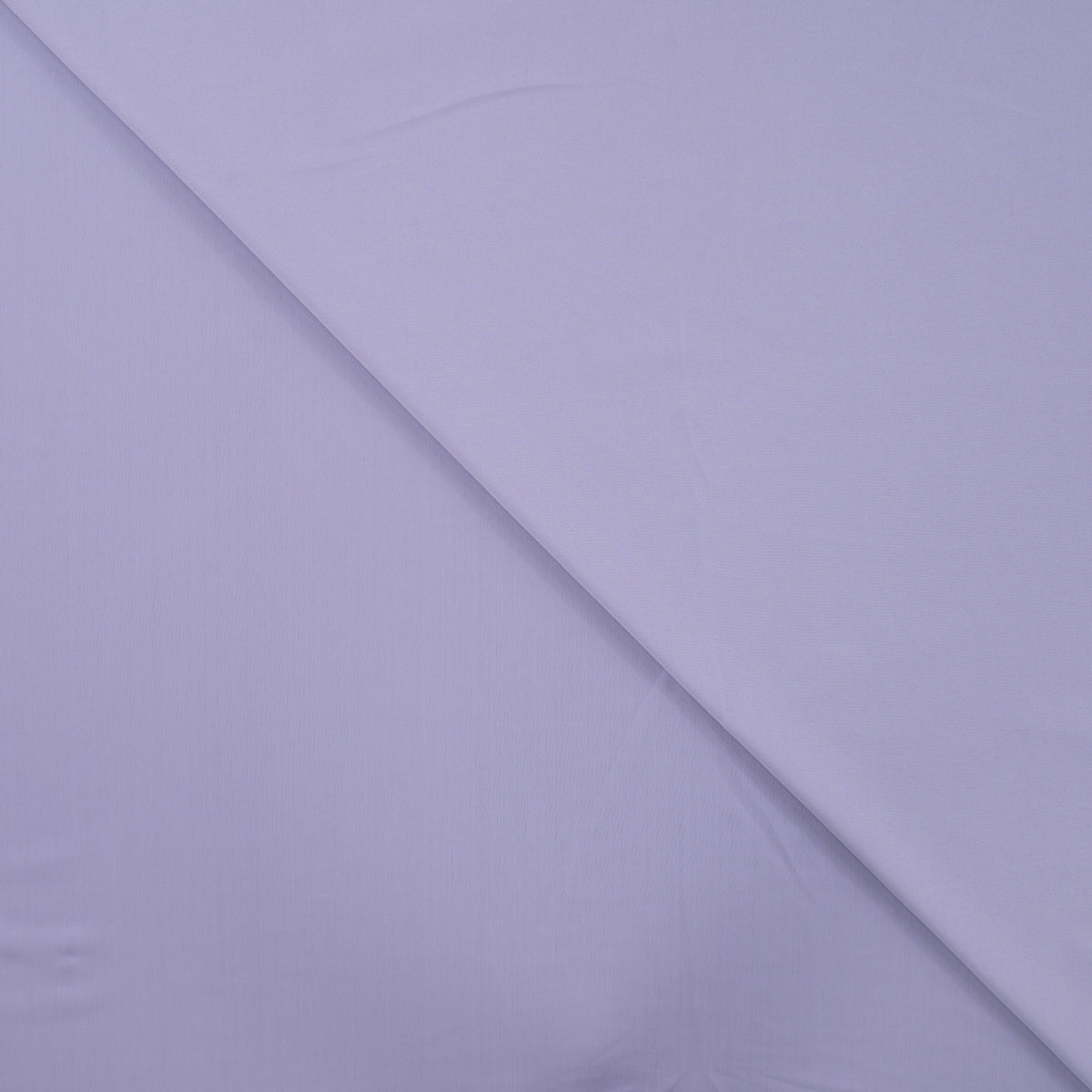 Image d'un tissu pour maillot de bain avec UPF 50+ et résistance au chlore - lilas, disponible en ligne chez Šarlotes audumi