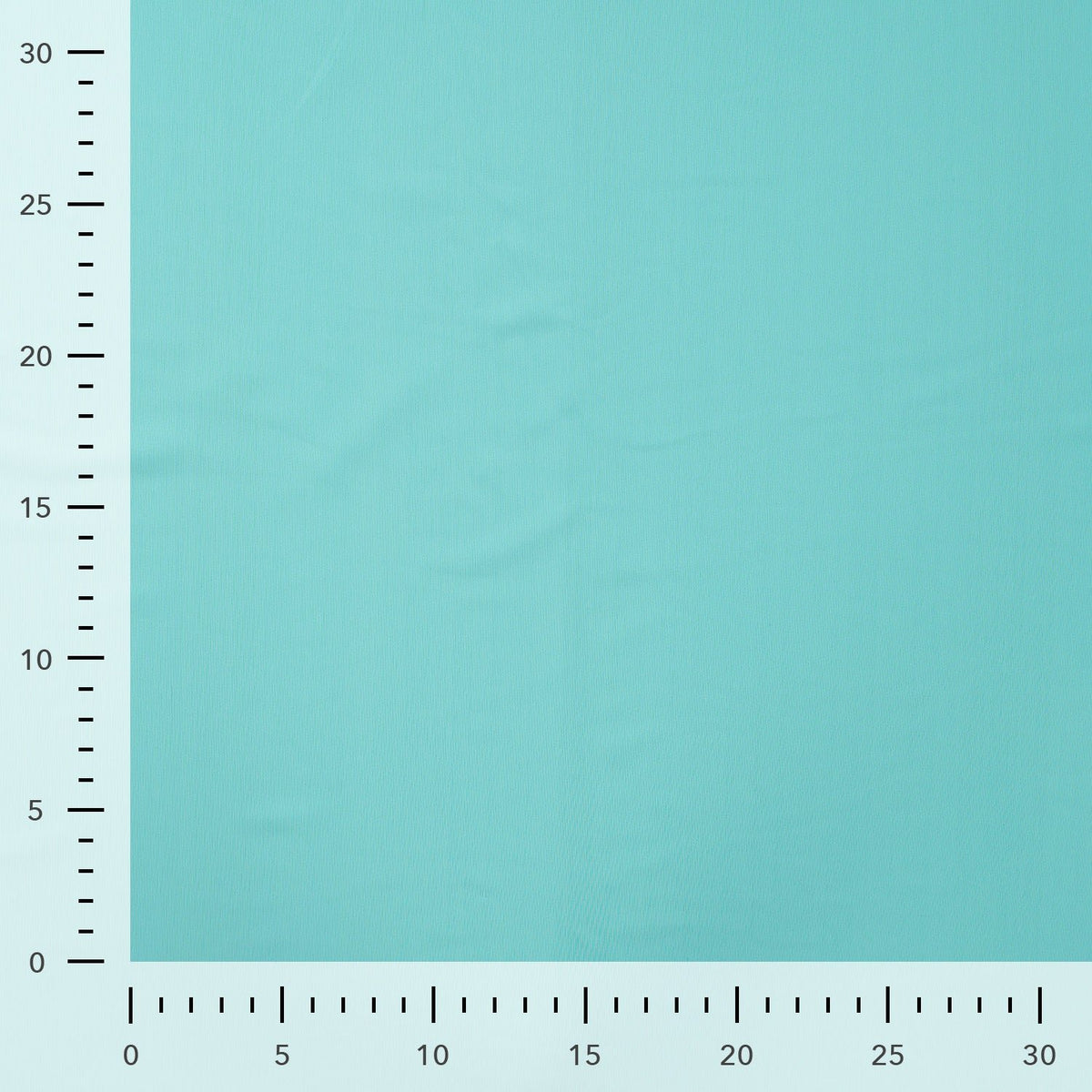 Image d’un tissu de maillot de bain turquoise avec UPF 50+ et résistance au chlore – disponible en ligne Šarlotes audumi